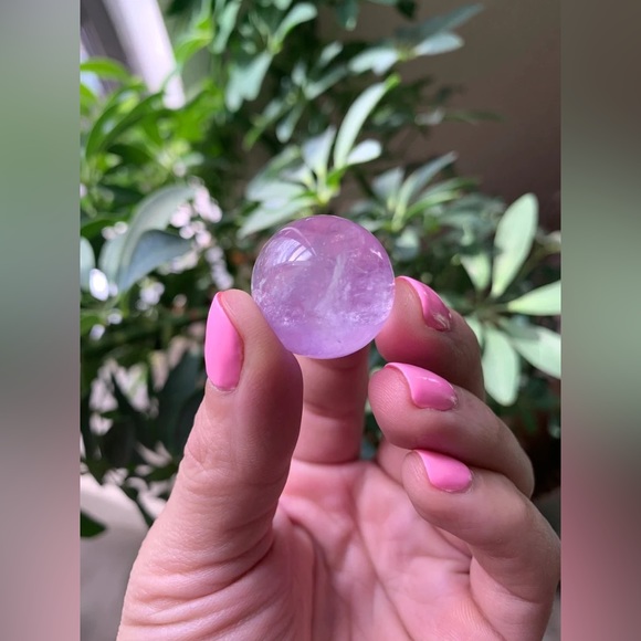 One Mini Amethyst Sphere Mini Carving Crystal Ball Purple Crystal Polished - Picture 6 of 7